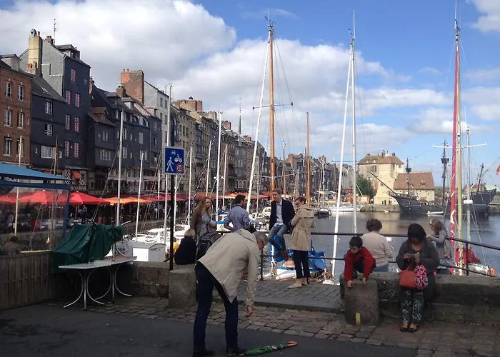 La Maison De Pierre Et Valerie Ste Catherine * Honfleur