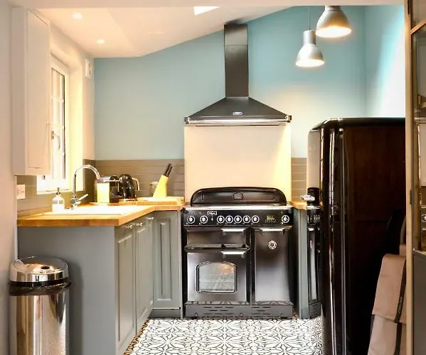 La Maison De Pierre Et Valerie Ste Catherine * Honfleur