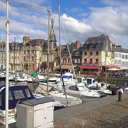 Holiday home La Maison De Pierre Et Valerie Ste Catherine Honfleur