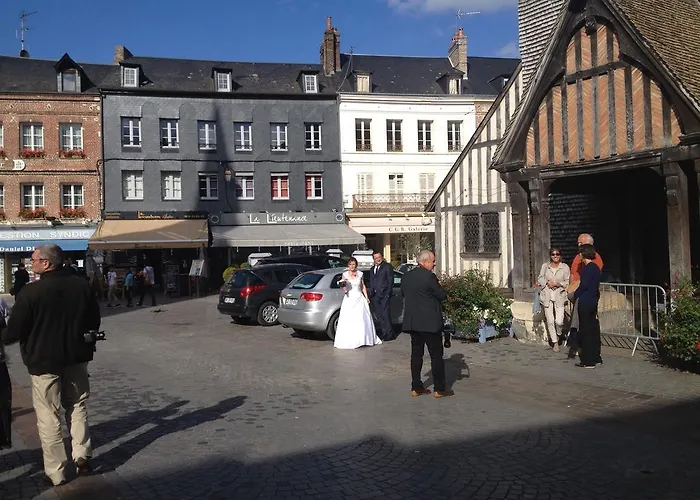 La Maison De Pierre Et Valerie Ste Catherine 翁弗勒尔