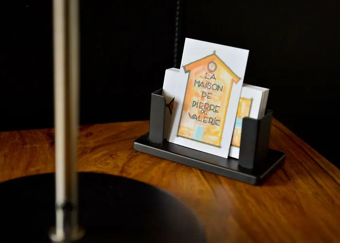 La Maison De Pierre Et Valerie Ste Catherine 翁弗勒尔